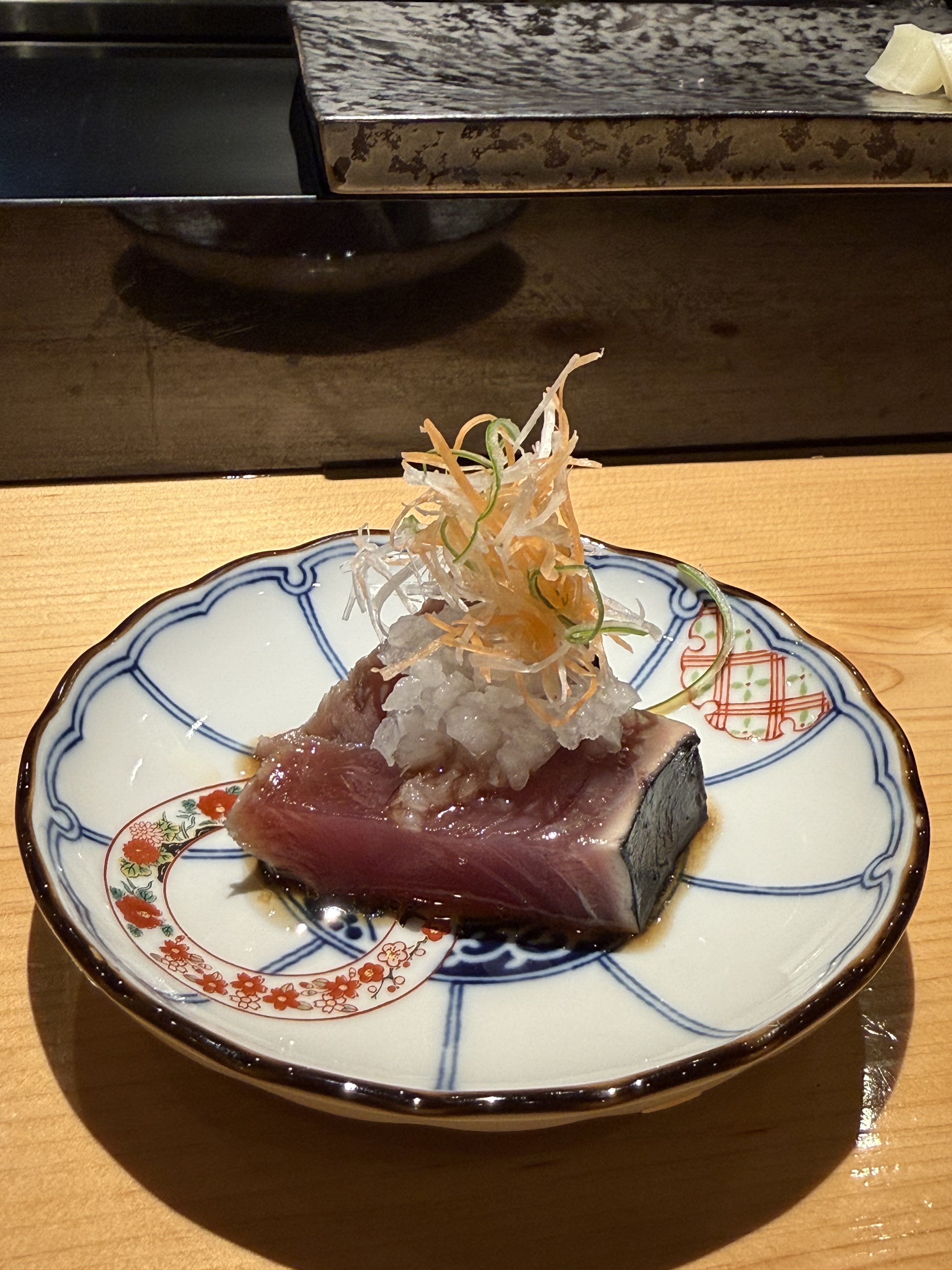 つまみ